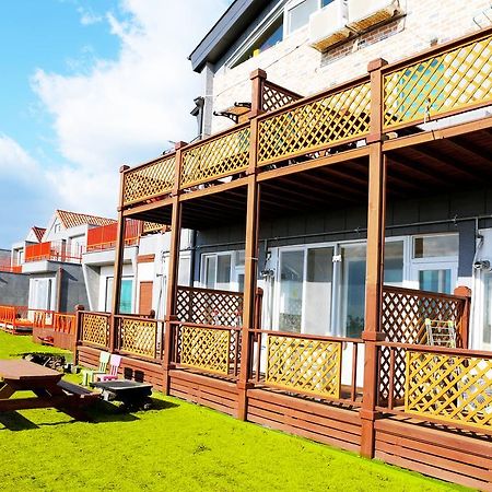 Haevichi Pension Seogwipo-stad Buitenkant foto