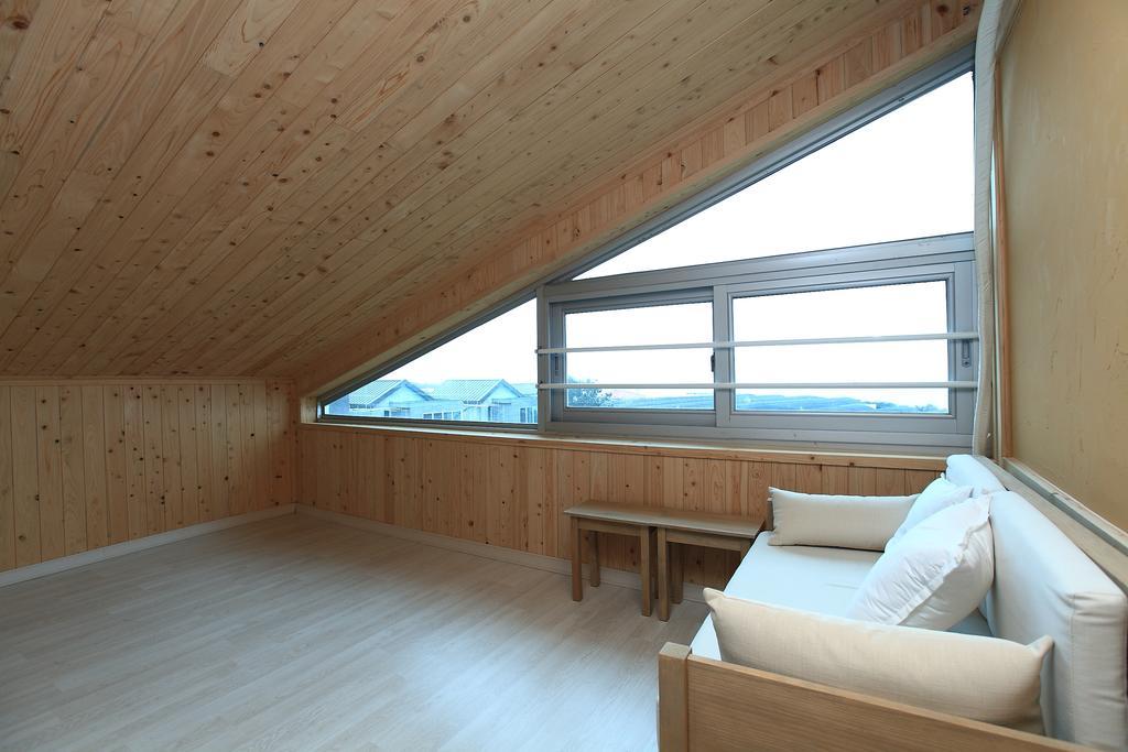 Haevichi Pension Seogwipo-stad Buitenkant foto